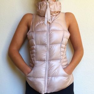 Lululemon light pink vest